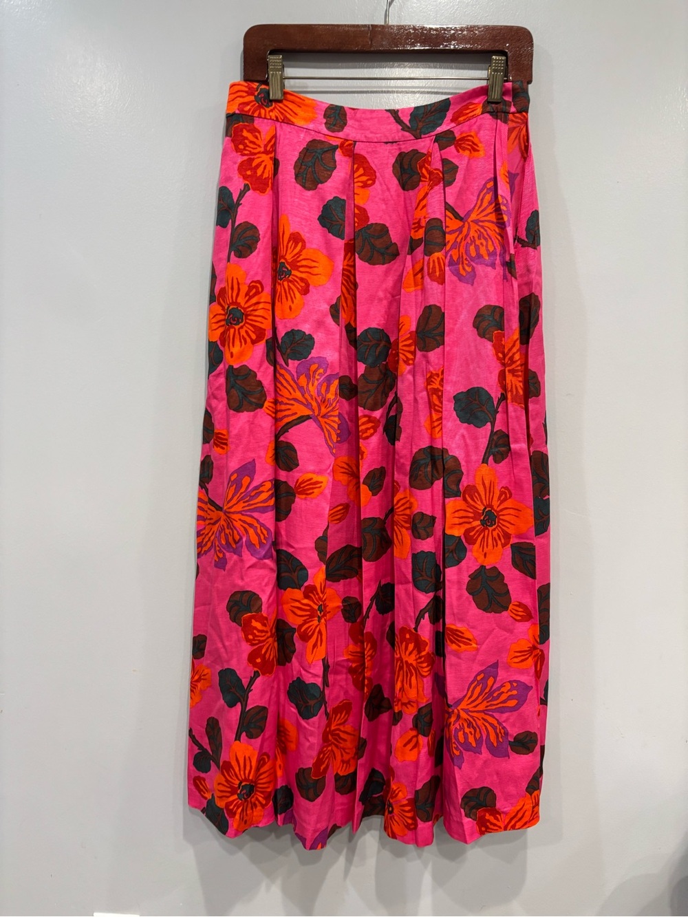 Boden Varsity Pink and Red Floral Pleated Maxi Skirt New - Picture 3 of 9